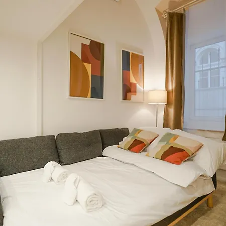 H57 - Harsfa Haven - Location By Bqa * Budapest