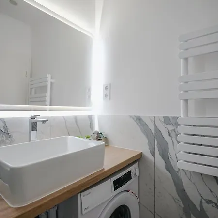 H57 - Harsfa Haven - Location By Bqa Apartamento *